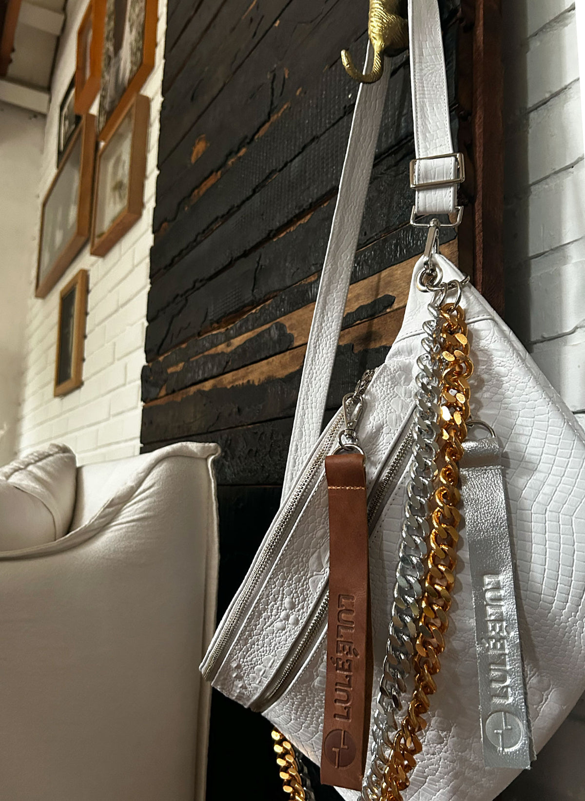 Hendrix Bag White Croc-Embossed