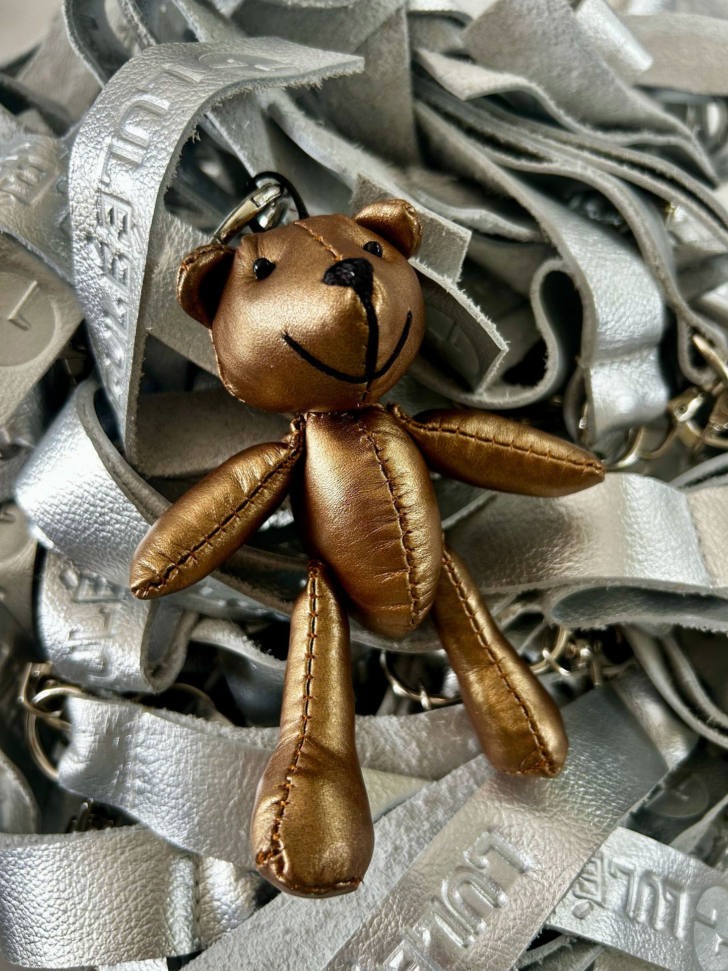 Oba Oba Bear Charm Bronze